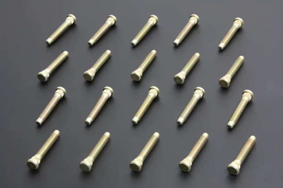 Hardrace Extended Wheel Stud Subaru Impreza, référence 7618