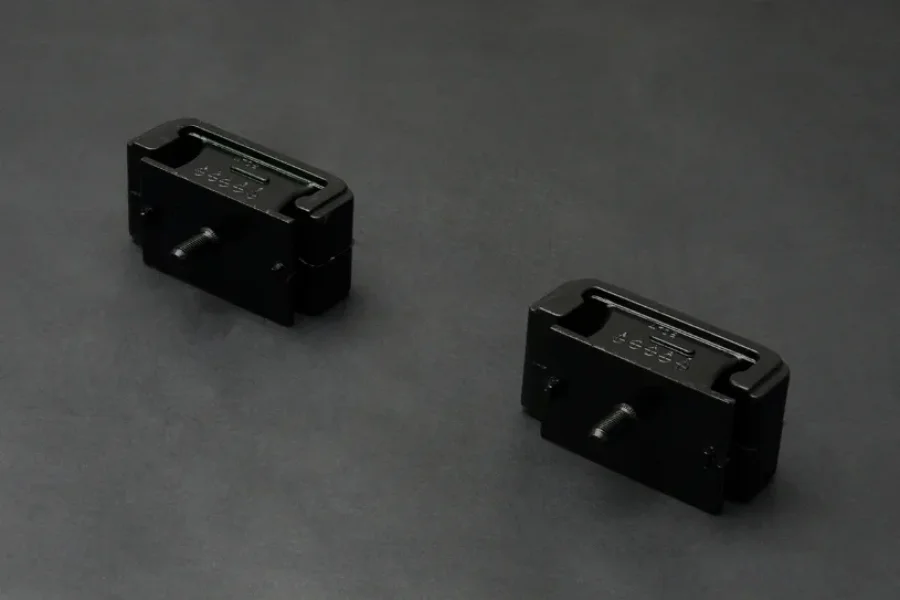 Hardrace Reinforced Engine Mount, référence 6559