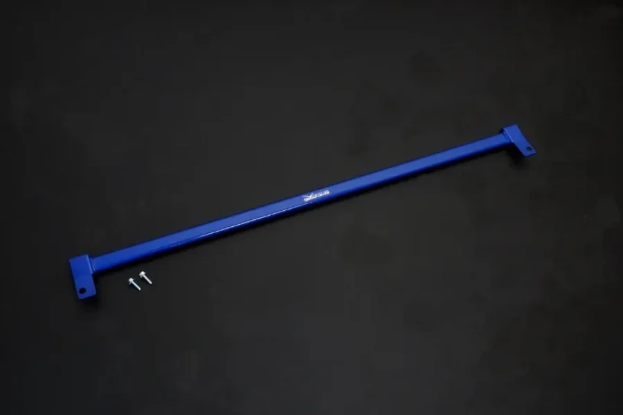 Hardrace Front Radiator Brace Toyota Prius, référence Q0119