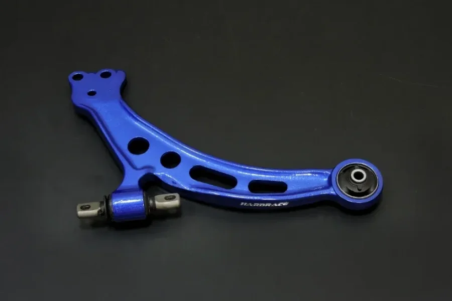 Hardrace Front Lower Control Arm Lexus RX, référence Q0379