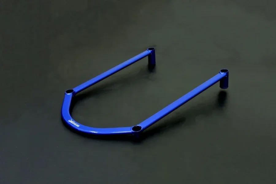 Hardrace Middle Lower Brace Mercedes-Benz C-class, référence Q0381