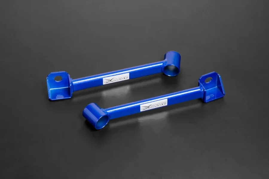Hardrace Rear Lower Brace Toyota Yaris / vitz, référence Q0943