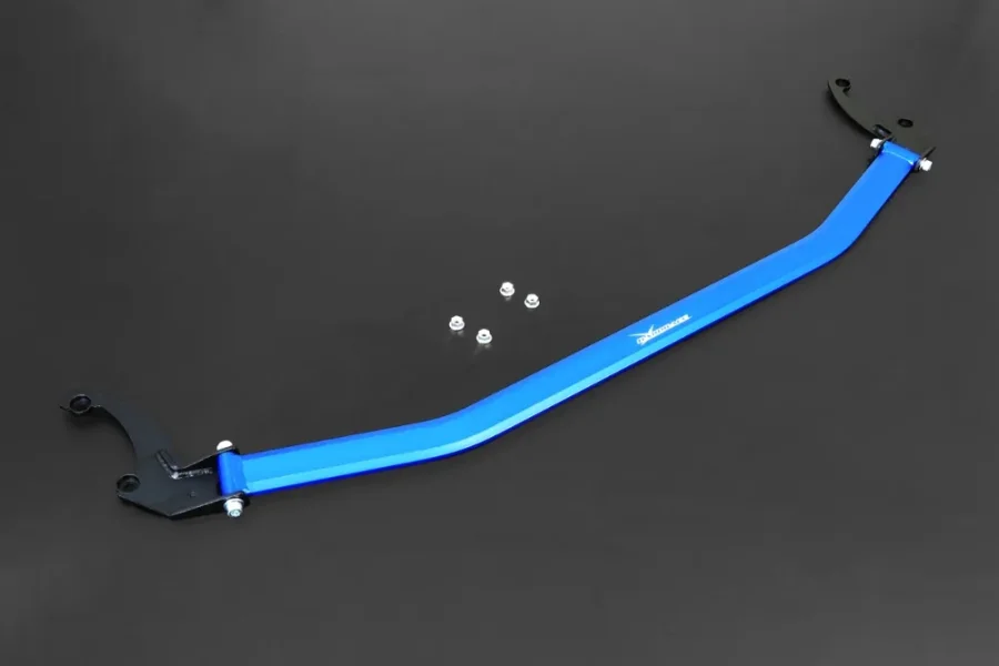 Hardrace Front Strut Brace Toyota Sienna, référence Q0946