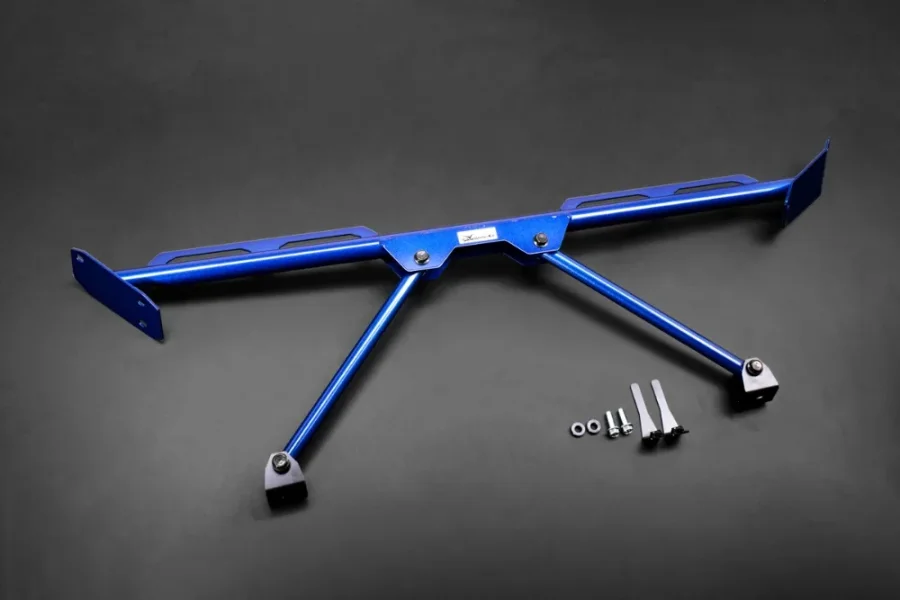 Hardrace Rear Strut/harness Brace Toyota Yaris / vitz, référence Q0966