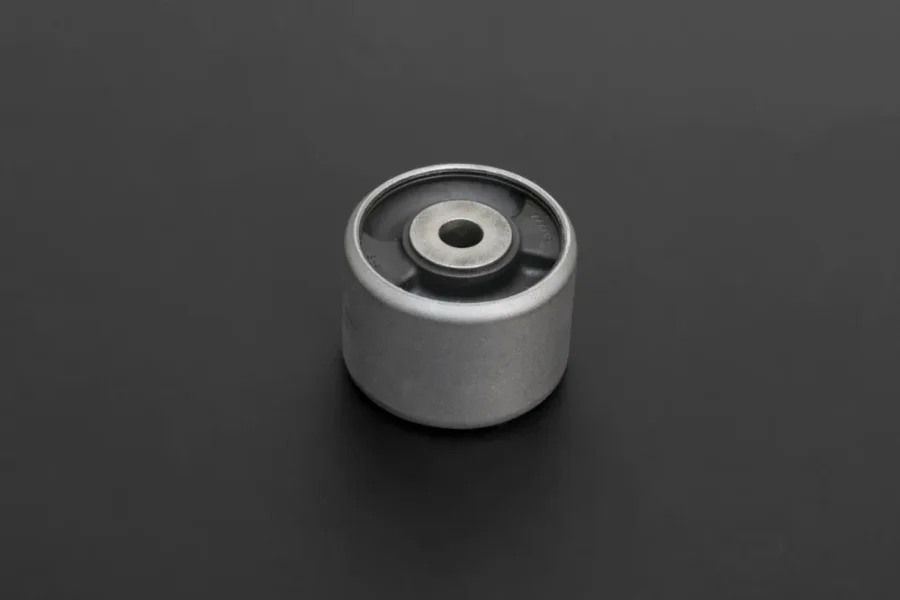 Hardrace Rear Diff Rear Bushing  Infiniti Q50, Q60, Nissan Skyline, référence Q1271