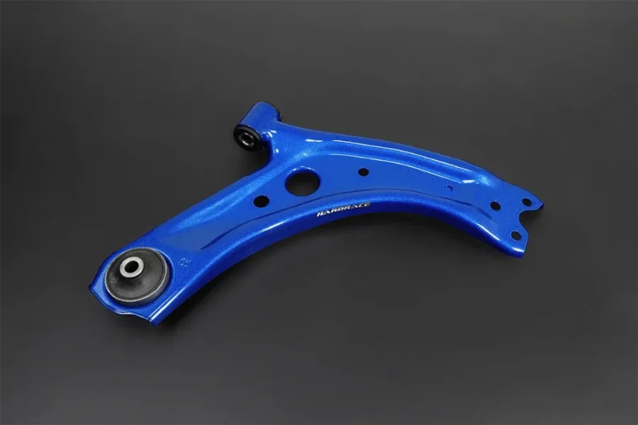 Hardrace Front Lower Arm Toyota Yaris / vitz, référence Q1530