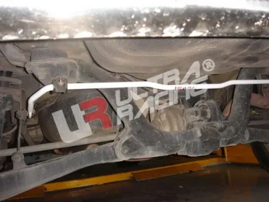 Ultra Racing Honda CRV 99-04 Rdi UltraRacing Front Sway Bar 16mm, référence AR16-128