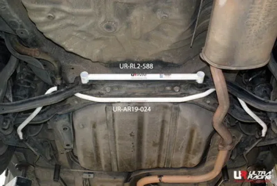 Ultra Racing Honda Accord 94-97 2D & SV4 '95 Ultra-R Rear Sway Bar 19mm, référence AR19-024