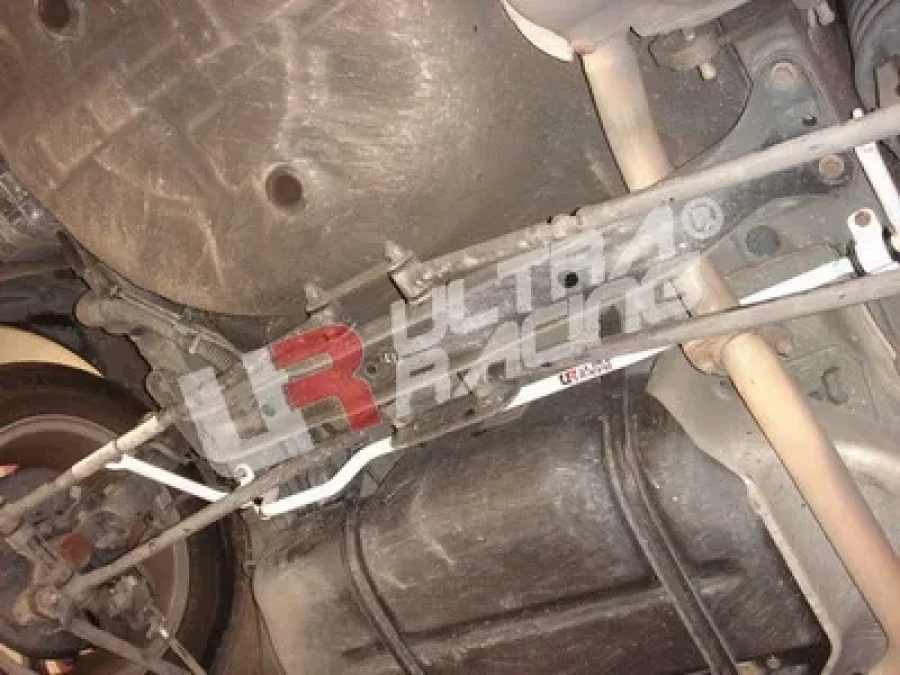 Ultra Racing Hyundai Coupe 96-99 /Elantra 04-08 Ultra-R Rear Swaybar 19mm, référence AR19-078