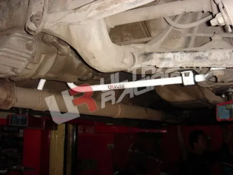 Ultra Racing Nissan S13 89-94 / Skyline R32 GTR Ultra-R Rear Swaybar 25mm, référence AR25-187