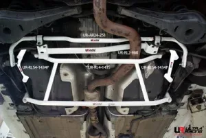 Ultra Racing Audi TTS Quat. /Golf 5 R32 / 6 R36 Ultra-R Rear Swaybar 24mm, référence AR24-251