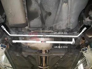 Ultra Racing VW Golf 2/3 UltraRacing Rear Anti-Roll/Sway Bar 18mm, référence AR18-250