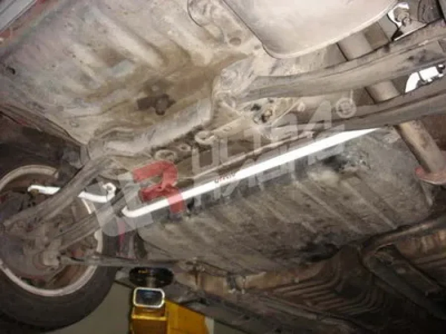 Ultra Racing Daihatsu Charade G100 87-94 Ultra-R Rear Sway Bar 20mm, référence AR20-170