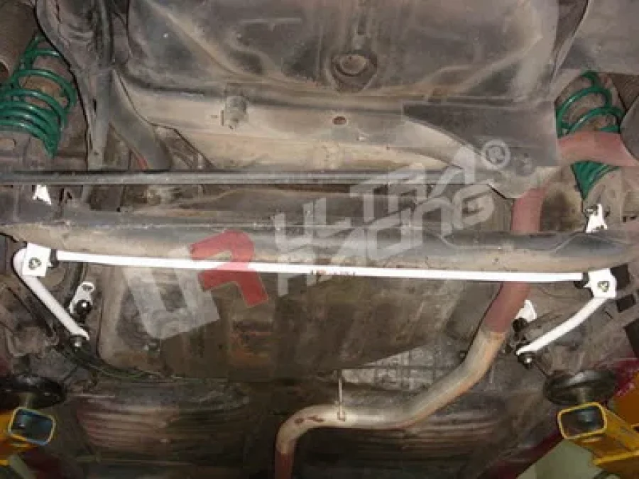 Ultra Racing Daihatsu Charade G11 83-85 Ultra-R Rear Sway Bar 20mm, référence AR20-178