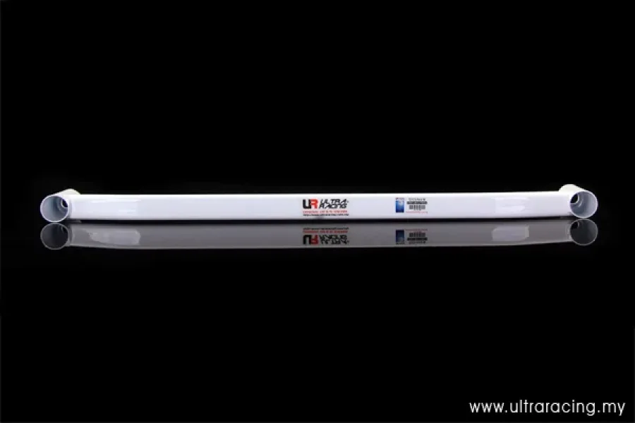 Ultra Racing Toyota RAV4 95-00 UltraRacing 2-Point Front Lower Tiebar, référence LA2-590