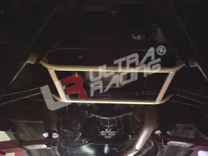 Ultra Racing Nissan S13 89-94 UltraRacing 4-Point Front Lower Brace, référence LA4-147