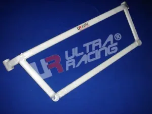 Ultra Racing Hyundai Accent 95-00 UltraRacing 4-Point Front Lower Brace, référence LA4-169