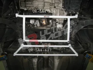 Ultra Racing Ford Focus MK2 1.6 UltraRacing 4-Point Front H-Brace 626, référence LA4-626