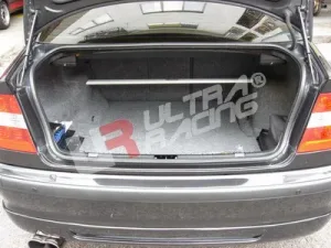 Ultra Racing BMW 3-Series E46 (incl M3) UltraRacing Rear Upper Strutbar, référence RE2-177