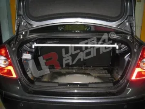 Ultra Racing Ford Focus MK2 1.6 UltraRacing 2P Rear Upper Strutbar Adj., référence RE2-629A