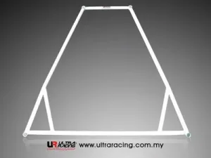 Ultra Racing Audi A4 00-04 UltraRacing 4-Point Rear Lower Brace, référence RL4-451
