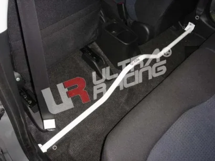 Ultra Racing Honda Jazz/Fit/Insight 08+ UltraRacing 2-Point Floor Bar, référence RO2-505A
