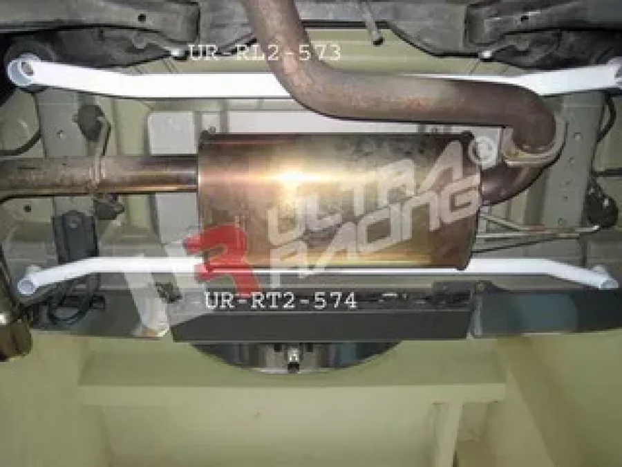 Ultra Racing Suzuki Grand Vitara UltraRacing 2-Point Rear Torsion Bar 574, référence RT2-574