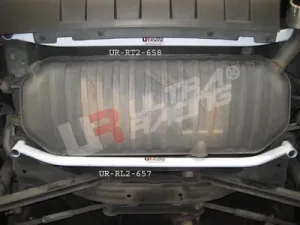 Ultra Racing Hyundai Tucson 05-09 UltraRacing 2-Point Rear Torsion Bar, référence RT2-658