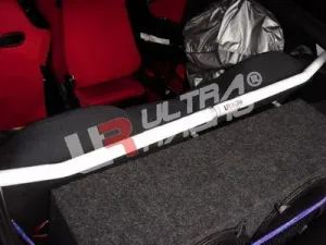 Ultra Racing Honda Integra 01-06 DC5 UltraRacing C-Pillar Bar Adjustable, référence RU2-373A