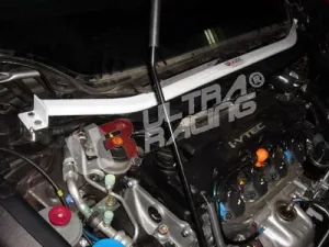 Ultra Racing Honda Civic FD/FD2 Hybrid/TypeR Ultra-R Front Strutbar V1, référence TW2-225