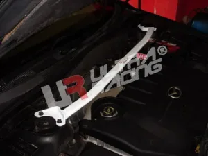 Ultra Racing Mazda 6 GG / MPS 03-08 Ultra-R 2-Point Front Upper Strutbar, référence TW2-270