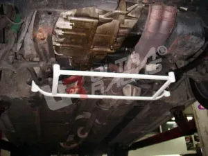 Ultra Racing Honda Accord 97-02 CF4/CL1 Ultra-R 4-Point Front Lower Brace, référence LA4-209