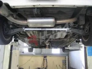Ultra Racing Honda Civic/CRX 88-91 EF/ED/EE UltraRacing Rear Lower Tiebar, référence RL2-831