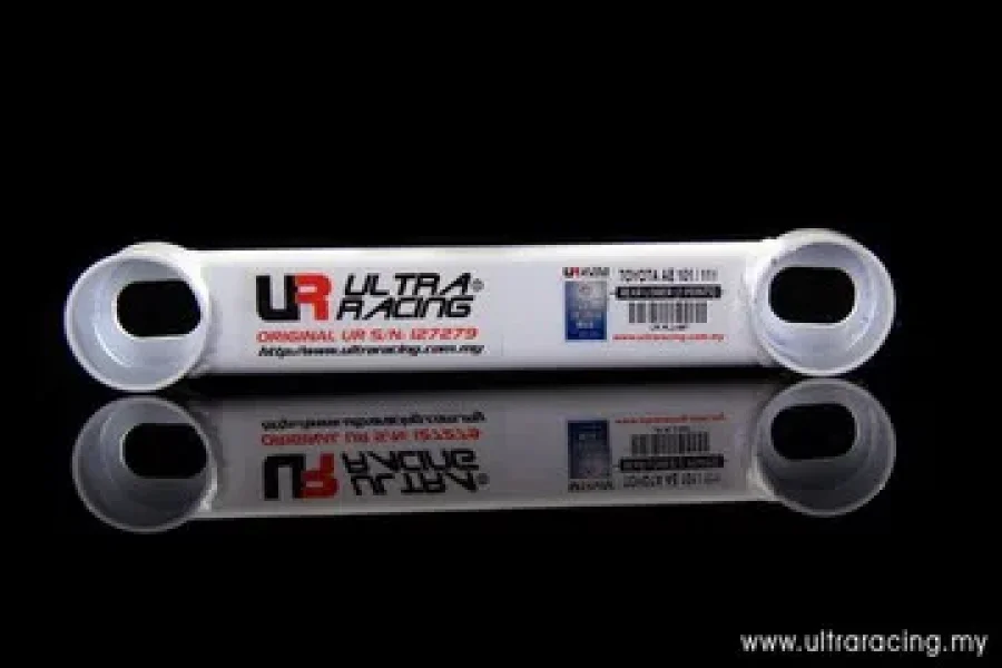 Ultra Racing Toyota Corolla AE101/AE111 Ultra-R 2-Point Rear Lower Tiebar, référence RL2-887