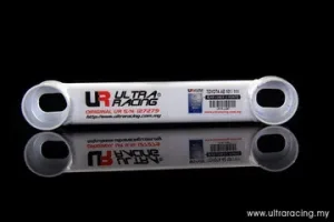 Ultra Racing Toyota Corolla AE101/AE111 Ultra-R 2-Point Rear Lower Tiebar, référence RL2-887