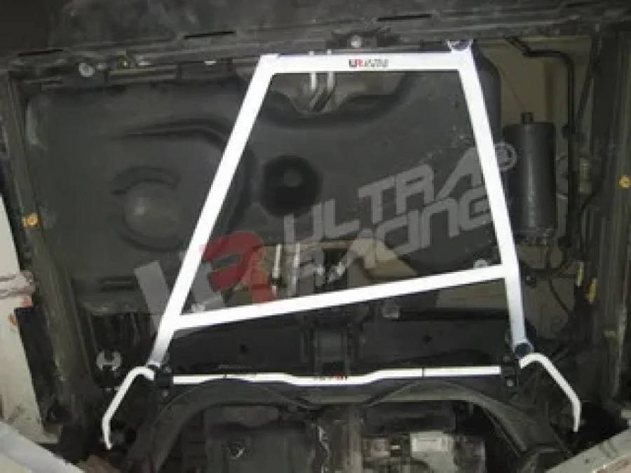 Ultra Racing Smart Fortwo 450/451 Hardttop 98+ Ultra-R 4P Mid Lower Brace, référence ML4-864
