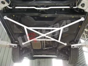 Ultra Racing Smart Fortwo 450 Softtop 98-07 UltraRacing 5P Mid Lower Bar, référence ML5-824