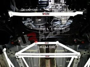 Ultra Racing Mazda 2 (Sedan) 07+ UltraRacing 2-Point Front Lower Tiebar, référence LA2-1091