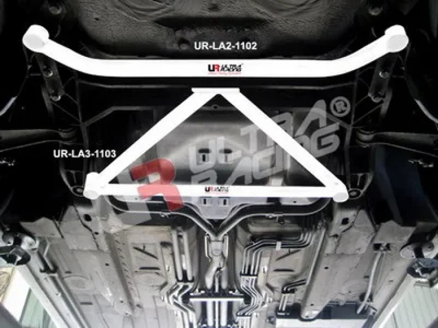 Ultra Racing Porsche Boxster (986) UltraRacing 3-Point Front H-Brace, référence LA3-1103