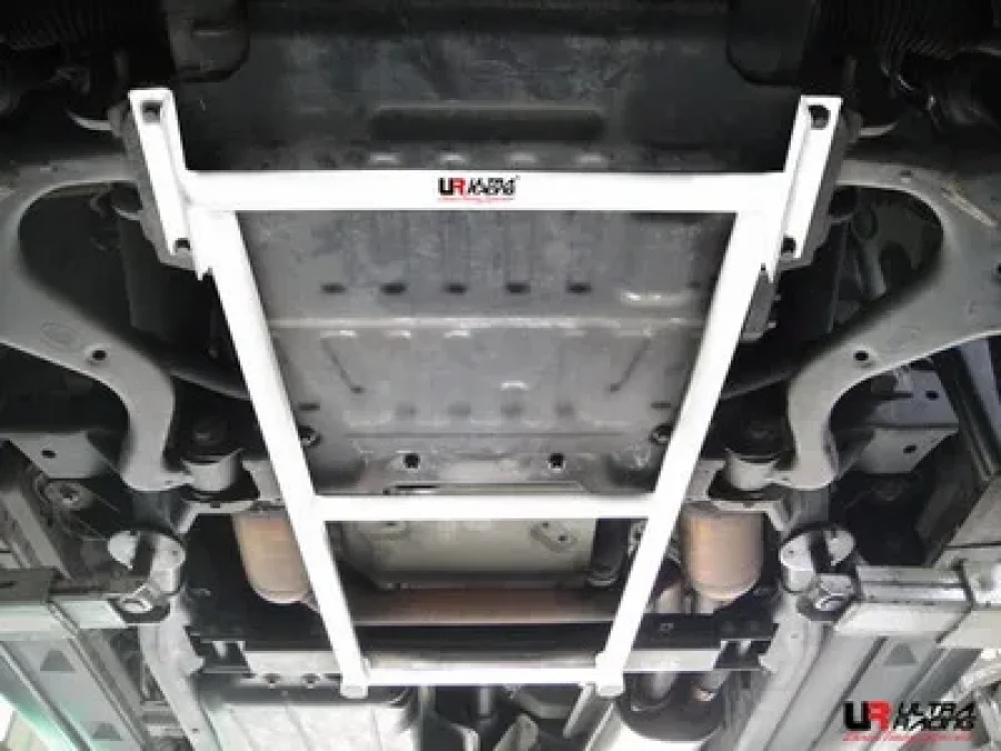 Ultra Racing Landrover Range Rover Sport 4.4 V8 05+ Ultra-R Front H-Brace, référence LA4-1143