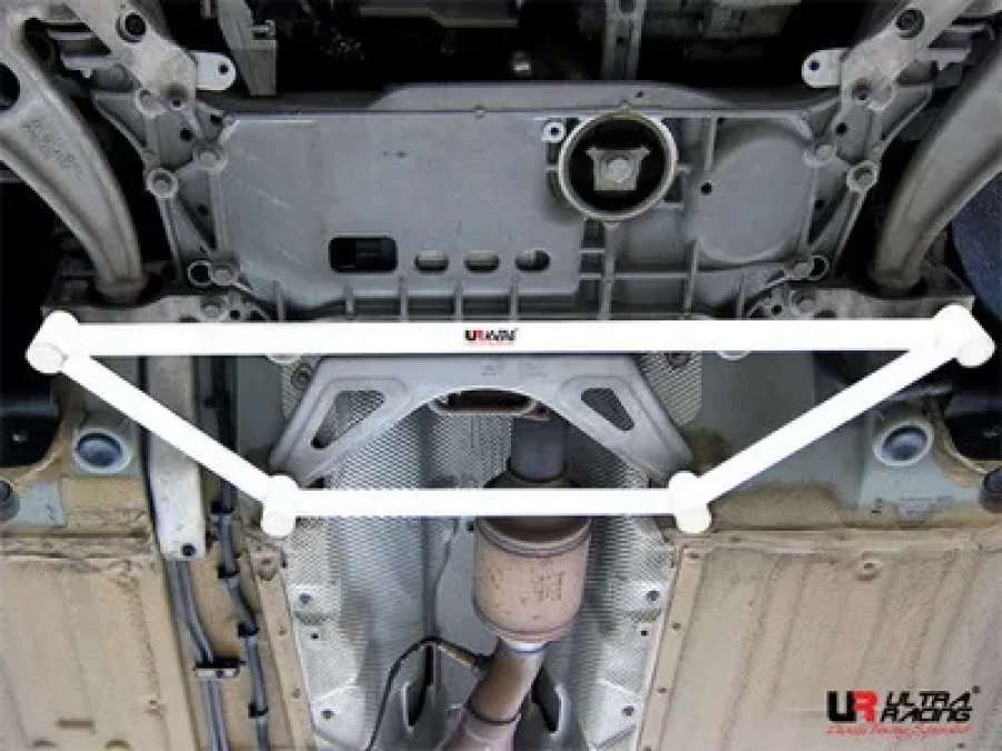 Ultra Racing Audi TT 8J 06+/TTS Quattro 08+ Ultra-R 4-Point Front H-Brace, référence LA4-1209