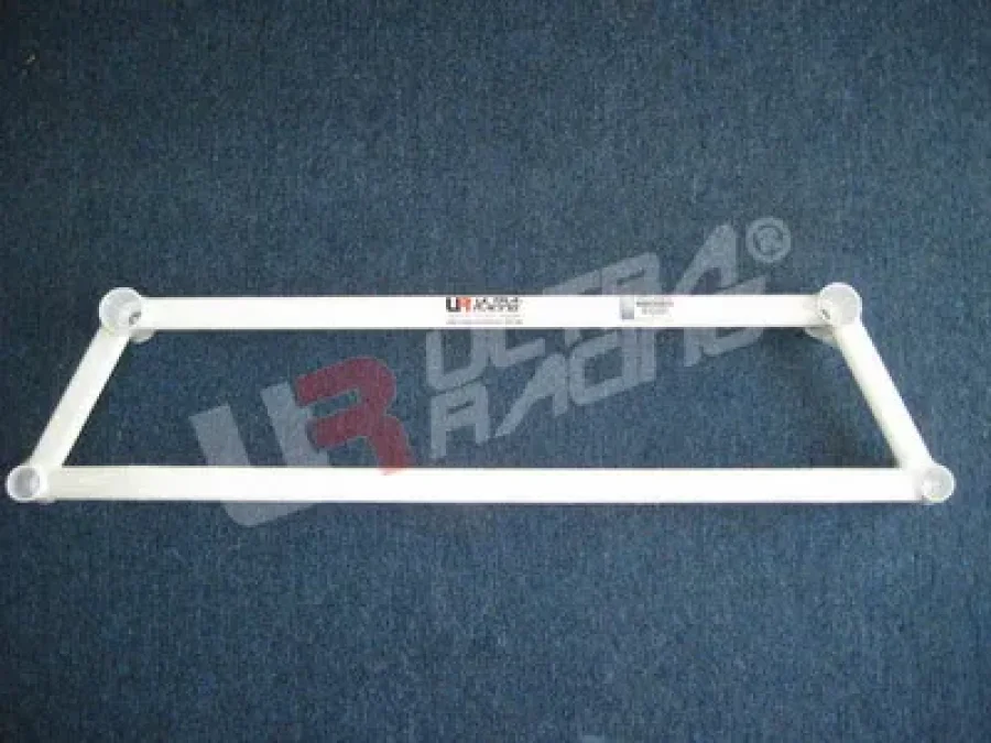 Ultra Racing Lexus RX300 UltraRacing 4-Point Front H-Brace, référence LA4-466