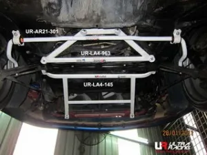 Ultra Racing Toyota MR2 91-99 SW20 UltraRacing 4-Point Front H-Brace 963, référence LA4-963