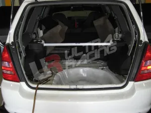 Ultra Racing Subaru Forester SG5/9 03-08 UltraRacing Rear Upper Strutbar, référence RE2-675