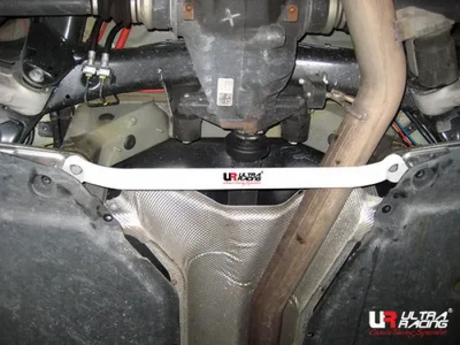 Ultra Racing BMW E70 X5 3.0 06+ UltraRacing 2-Point Rear Lower Tiebar, référence RL2-1181