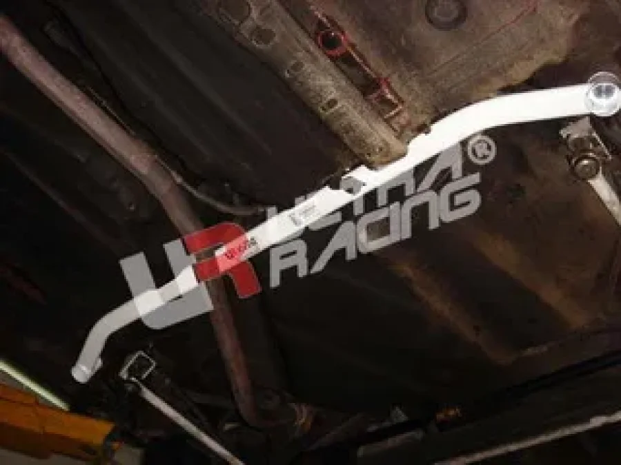 Ultra Racing Toyota Starlet EP80/82 Ultra-R 2-Point Rear Lower Tiebar 292, référence RL2-292