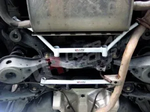 Ultra Racing Nissan Murano 2WD 06+ UltraRacing 2-Point Rear Lower Tiebar, référence RL2-969