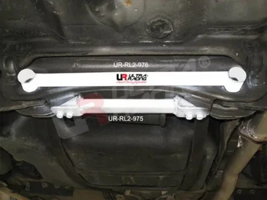 Ultra Racing Honda Integra 01-06 DC5 Type R Ultra-R 2P Rear Lower Bar, référence RL2-975