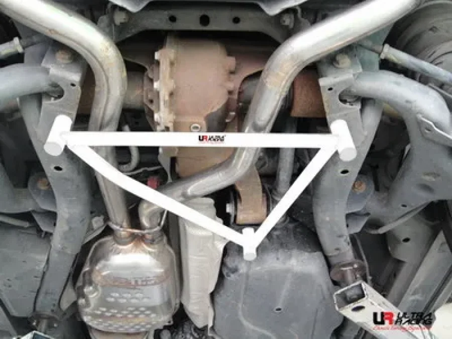 Ultra Racing Landrover Range Rover Sport 4.4 V8 05+ Ultra-R 3P Rear Brace, référence RL3-1144