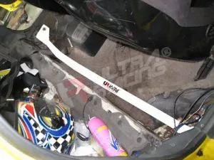 Ultra Racing Mazda RX7 FC 86-91 UltraRacing 2-Point Room Bar 1010, référence RO2-1010